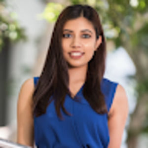 Meet your Posher, Danielle